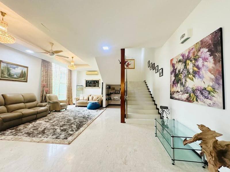 Semi-Detached House for Rent in Taman Tun Dr Ismail (Kuala Lumpur) - Erin Yusof - Living Room - PropertyGuru.com.my