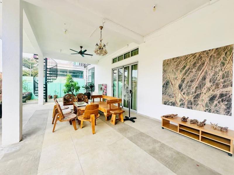 Semi-Detached House for Rent in Taman Tun Dr Ismail (Kuala Lumpur) - Erin Yusof - Exterior - PropertyGuru.com.my