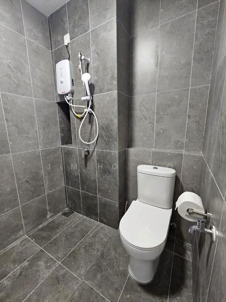 Service Residence for Rent at D'Sini Residences - Jim Ho Cho - Bathroom - PropertyGuru.com.my