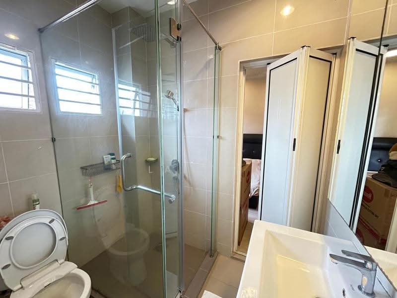 Rumah Berkembar untuk Dijual di Usj 5 (Subang Jaya) - Lai YK - Bathroom - PropertyGuru.com.my
