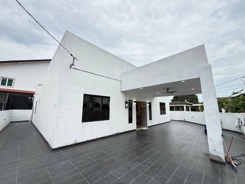 Bungalow House untuk Dijual di Ujong Pasir (Melaka) - Elin Goh - Exterior - PropertyGuru.com.my