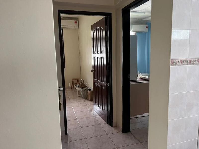 Rumah Berkembar untuk Dijual di Taman Green Lane (Jelutong) - Leong . - Interior - PropertyGuru.com.my