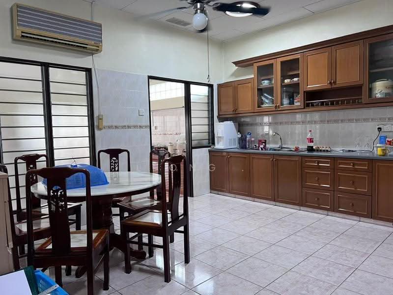 Rumah Berkembar untuk Dijual di Taman Green Lane (Jelutong) - Leong . - Kitchen - PropertyGuru.com.my