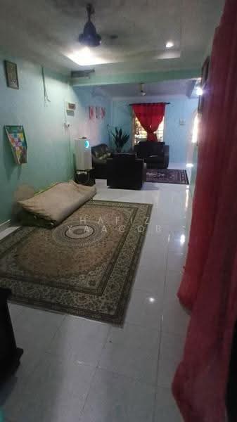 Rumah Teres 1-Tingkat untuk Dijual di Taman Sijangkang Jaya (Telok Panglima Garang) - Hafiz Yaacob - Living Room - PropertyGuru.com.my