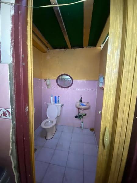 Rumah Teres 1-Tingkat untuk Dijual di Taman Sijangkang Jaya (Telok Panglima Garang) - Hafiz Yaacob - Bathroom - PropertyGuru.com.my