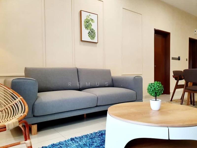 Kediaman Servis untuk Disewa di J.Dupion Residence - Remus . - Living Room - PropertyGuru.com.my