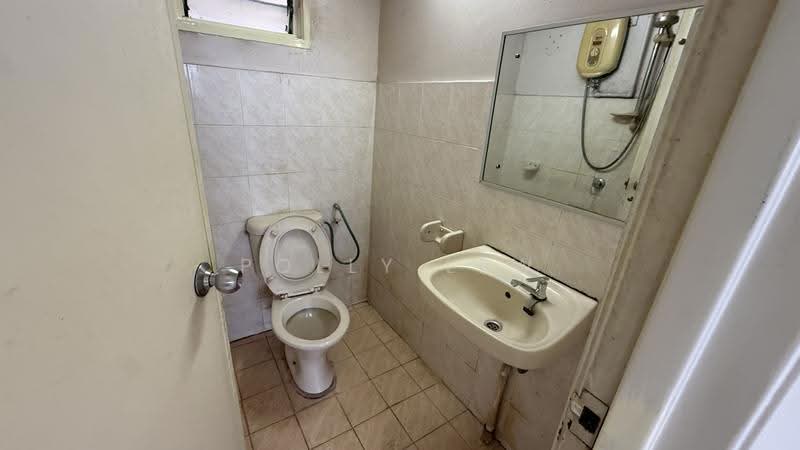 Pangsapuri untuk Disewa di Vista Pinggiran Apartment - Polly Lew - PropertyGuru.com.my