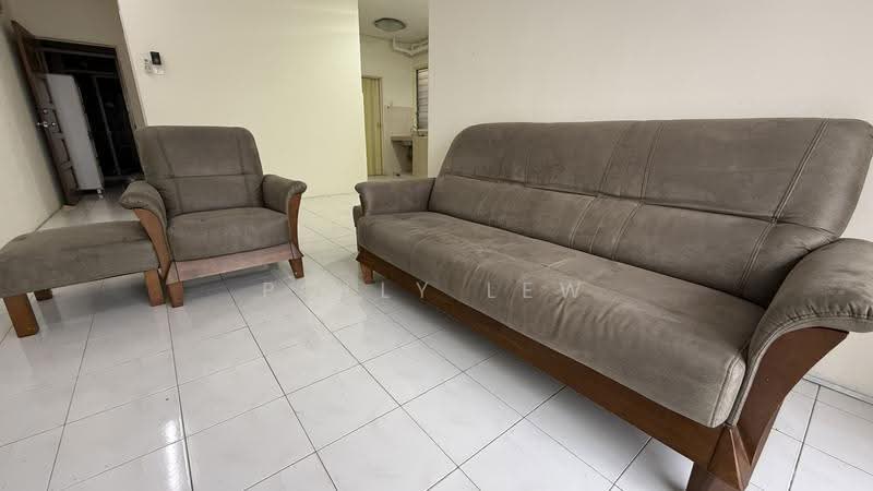 Pangsapuri untuk Disewa di Vista Pinggiran Apartment - Polly Lew - PropertyGuru.com.my