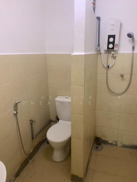 Rumah Teres 2-Tingkat untuk Disewa di Taman Tun Dr Ismail (Kuala Lumpur) - Derrick Cheang Keat Xiung - Bathroom - PropertyGuru.com.my