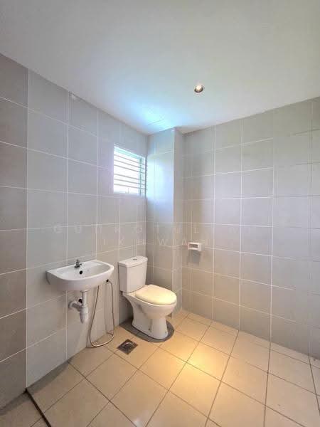 Rumah Teres untuk Dijual di Kuala Selangor (Selangor) - Gudrotullah Ikhwan - Bathroom - PropertyGuru.com.my