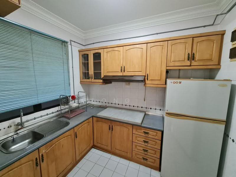 Kondominium untuk Disewa di Tiara View - Leong . - Kitchen - PropertyGuru.com.my
