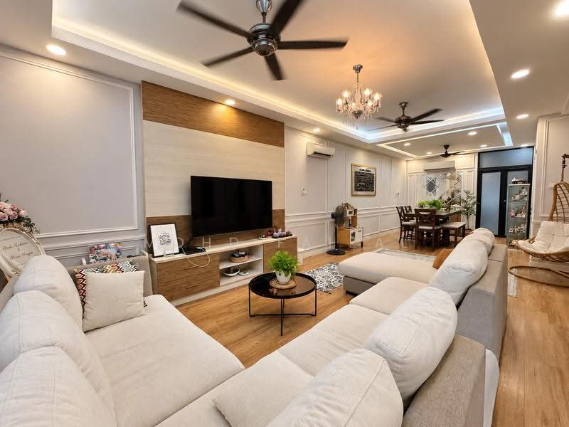 Rumah Teres 2-Tingkat untuk Dijual di Bandar Baru Bangi (Selangor) - Mohd Faizal - Living Room - PropertyGuru.com.my