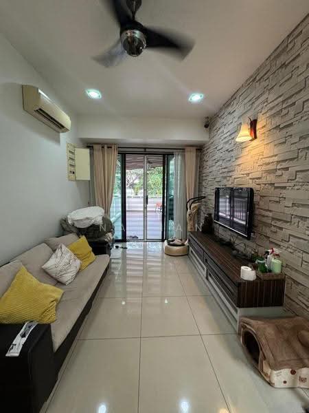 Rumah Kluster untuk Dijual di Taman Adda Heights (Tebrau) - Nathan Chan - Living Room - PropertyGuru.com.my