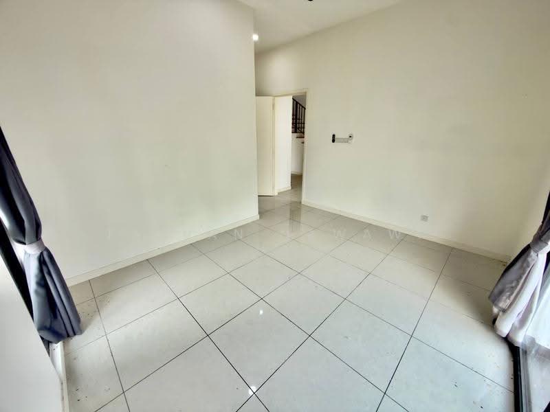 Semi-Detached House for Sale in Bandar Sungai Long (Selangor) - Fauran Nawawi - PropertyGuru.com.my