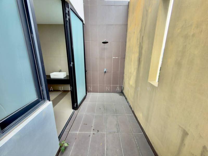 Semi-Detached House for Sale in Bandar Sungai Long (Selangor) - Fauran Nawawi - PropertyGuru.com.my