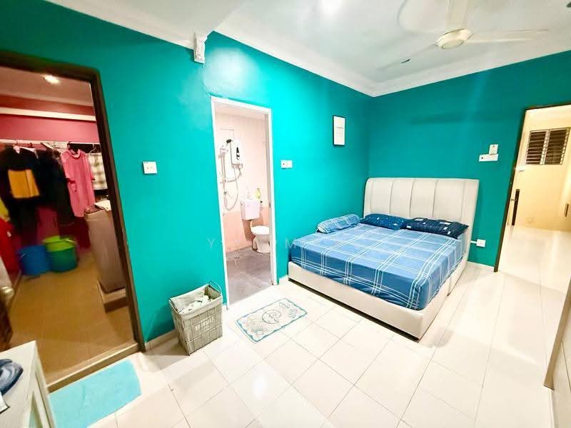 Rumah Teres 2-Tingkat untuk Dijual di Seksyen 23 (Shah Alam) - Yasmin Sulaiman - Bedroom - PropertyGuru.com.my