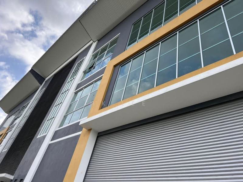Kilang Terpisah untuk Disewa di Kawasan Perindustrian Olak Lempit (Banting) - HK Lee - Exterior - PropertyGuru.com.my