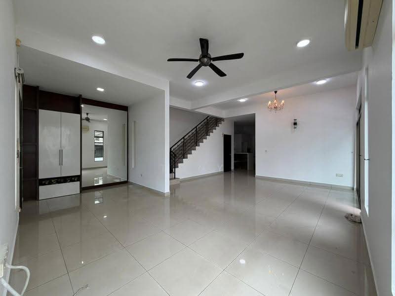Cluster House for Sale in Horizon Hills (Iskandar Puteri (Nusajaya)) - Tony Lim - Living Room - PropertyGuru.com.my