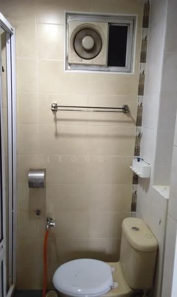 Apartment for Sale at Mutiara Heights - Leong . - Bathroom - PropertyGuru.com.my