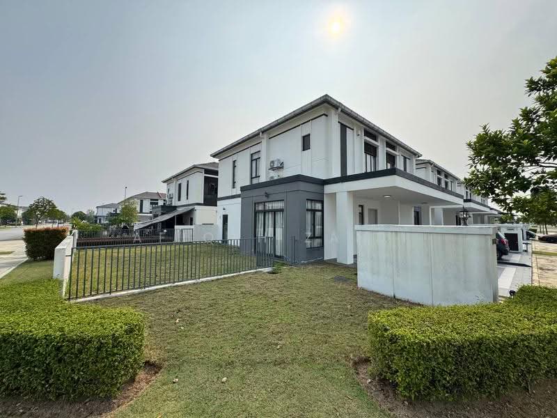 Rumah Teres 2-Tingkat untuk Dijual di Eco Grandeur (Puncak Alam) - Afiqah zaidi - PropertyGuru.com.my
