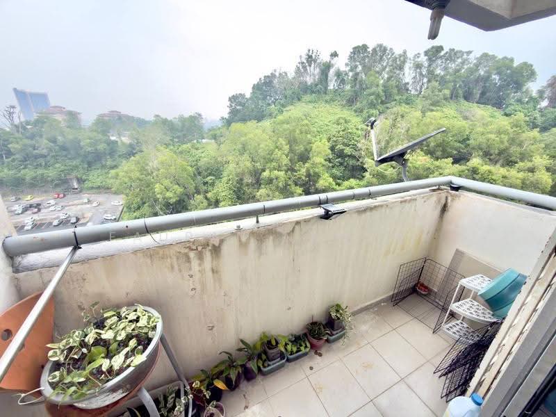 Pangsapuri untuk Dijual di Sri Teratai Apartment - Fauran Nawawi - PropertyGuru.com.my