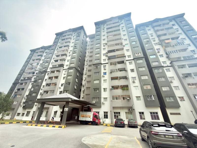 Pangsapuri untuk Dijual di Sri Teratai Apartment - Fauran Nawawi - PropertyGuru.com.my