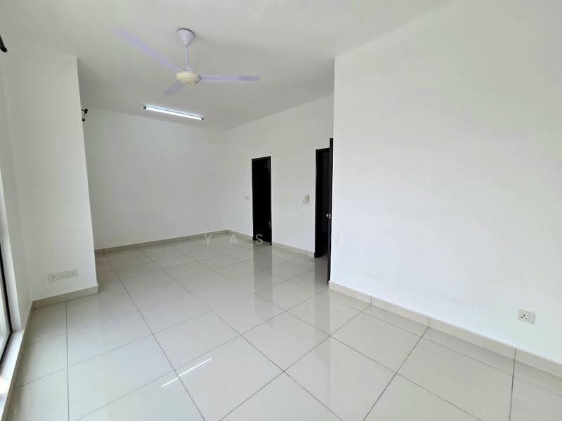 Rumah Teres 2-Tingkat untuk Dijual di Alam Sari (Bangi) - Yasmin Sulaiman - Living Room - PropertyGuru.com.my