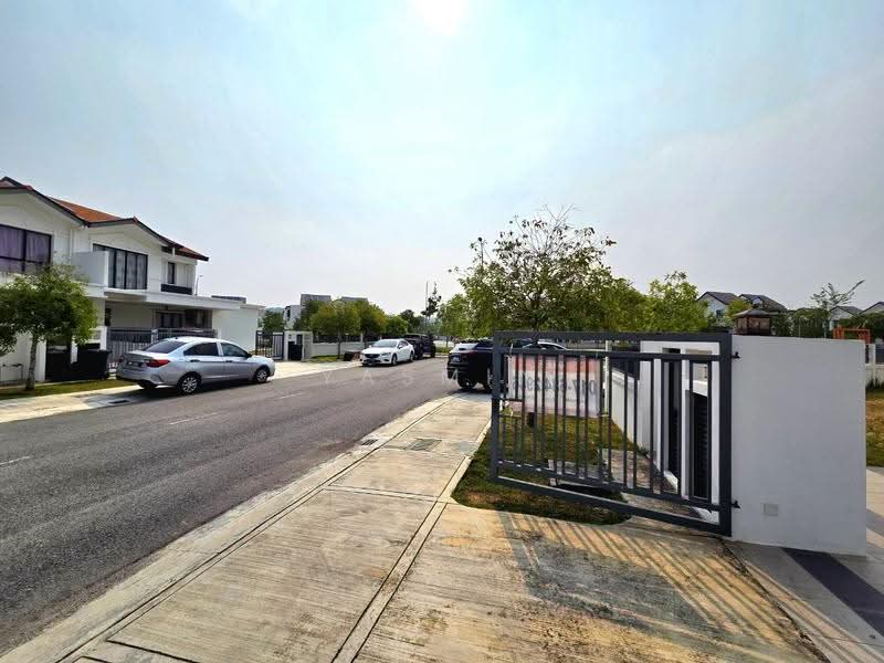 Rumah Teres 2-Tingkat untuk Dijual di Alam Sari (Bangi) - Yasmin Sulaiman - Exterior - PropertyGuru.com.my