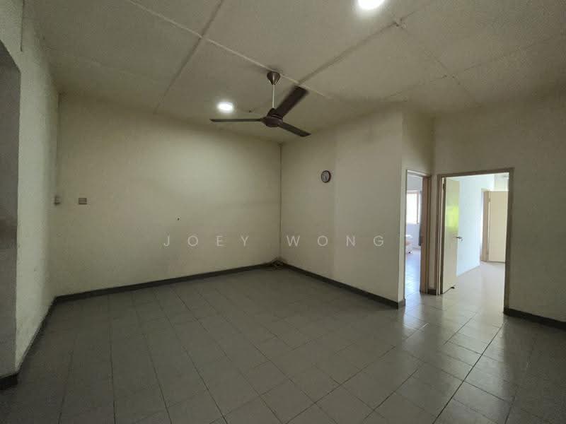 Kedai untuk Disewa di Taman Lian Hoe (Kuchai Lama) - Joey Wong - Living Room - PropertyGuru.com.my