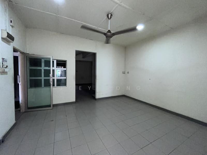Kedai untuk Disewa di Taman Lian Hoe (Kuchai Lama) - Joey Wong - Interior - PropertyGuru.com.my