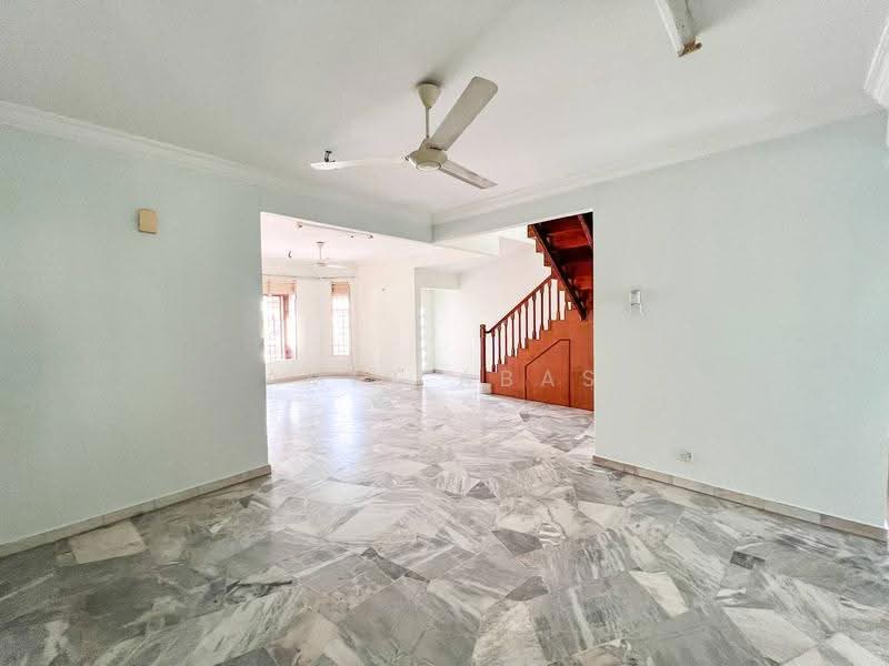 2-storey Terraced House for Sale in Cheras (Kuala Lumpur) - Amir Abas - Living Room - PropertyGuru.com.my