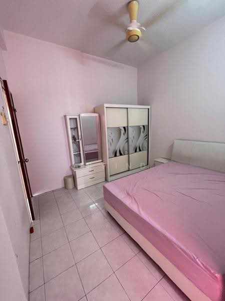 Pangsapuri untuk Disewa di Relau Vista Apartment - Arvind Lee - Bedroom - PropertyGuru.com.my