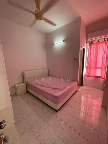 Pangsapuri untuk Disewa di Relau Vista Apartment - Arvind Lee - Bedroom - PropertyGuru.com.my