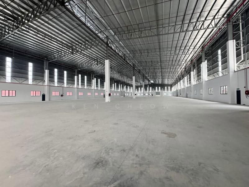 Detached Factory for Rent in Kawasan Perindustrian Senai 1 (Senai) - Ken Cheow - Interior - PropertyGuru.com.my