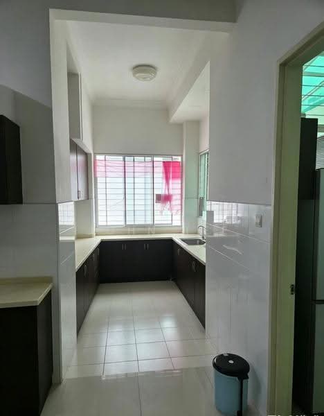 2-storey Terraced House for Sale in Setia Damai (Setia Alam) - John Tee - Kitchen - PropertyGuru.com.my