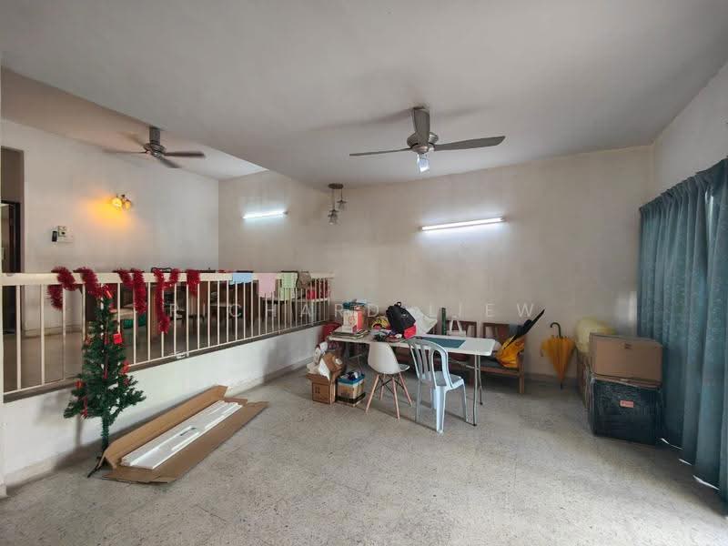 2-storey Terraced House for Sale in SS2 (Petaling Jaya) - Richard Liew - Living Room - PropertyGuru.com.my