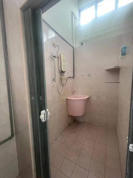 1-storey Terraced House for Sale in Padang Serai (Kedah) - Jasmine Loo - Bathroom - PropertyGuru.com.my