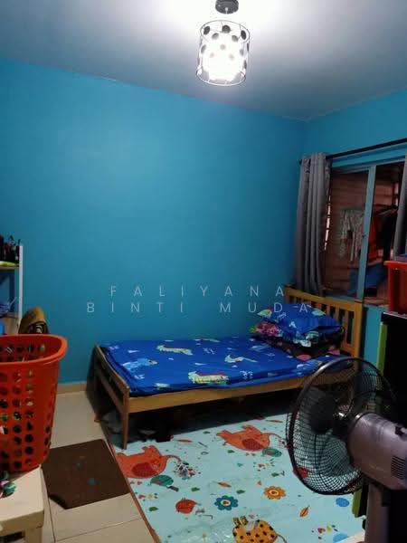 Flat for Sale at Seri Aman Apartment - Faliyana binti Muda - PropertyGuru.com.my
