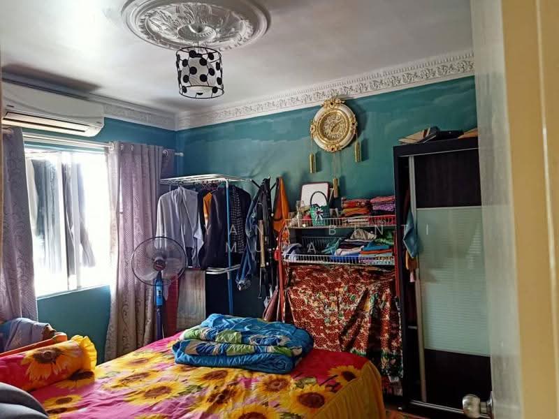 Flat for Sale at Seri Aman Apartment - Faliyana binti Muda - PropertyGuru.com.my