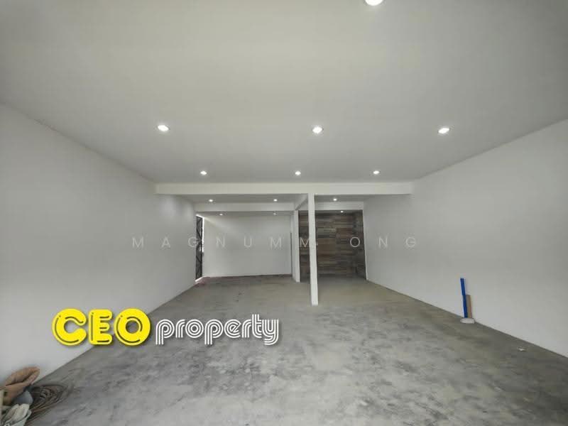 Kedai untuk Dijual di Taman Perwira (Simpang Ampat) - Magnumm Ong Theng Shen - Interior - PropertyGuru.com.my