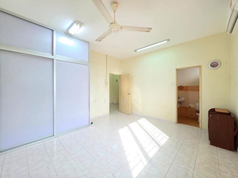 2-storey Terraced House for Sale in Batu Berendam (Melaka) - Helen BF - Interior - PropertyGuru.com.my