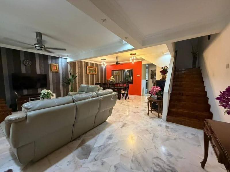 2-storey Terraced House for Sale in Saujana Puchong (Puchong) - Amzar Faiz - Living Room - PropertyGuru.com.my