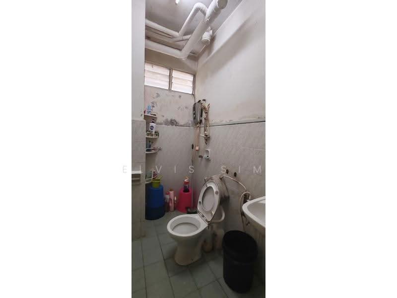 Apartment for Sale at Idaman Senibong - Elvis Sim - Bathroom - PropertyGuru.com.my