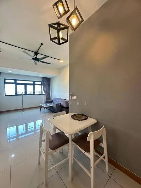 Kediaman Servis untuk Dijual di Meridin Suites @ The Meridin - Jovel Lim - Living Room - PropertyGuru.com.my