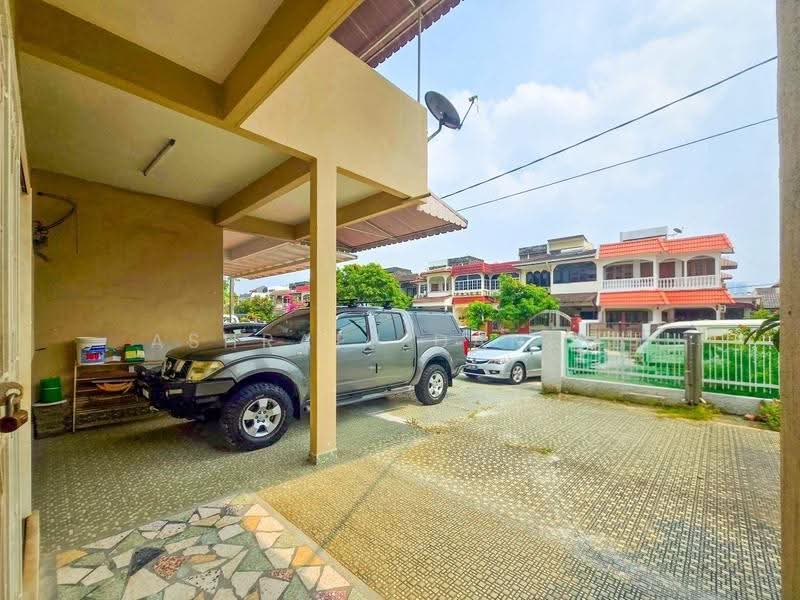 2-storey Terraced House for Sale in Taman Maluri (Cheras) - Ashraff Daniel - Exterior - PropertyGuru.com.my