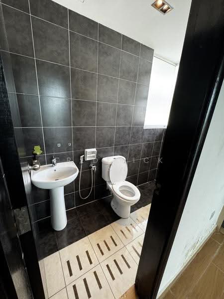 Condominium for Rent at Armanee Terrace II - Frederick Tan - Bathroom - PropertyGuru.com.my