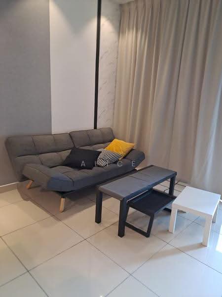 Kondominium untuk Disewa di The Parque Residences - Alice Wong - Living Room - PropertyGuru.com.my