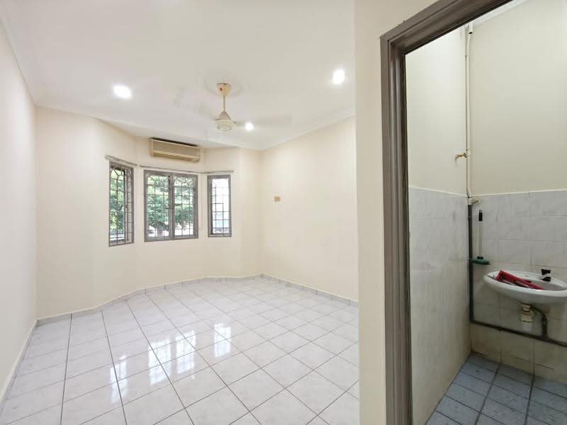 Terraced House for Sale in Taman Merdeka (Batu Berendam) - Helen BF - Interior - PropertyGuru.com.my