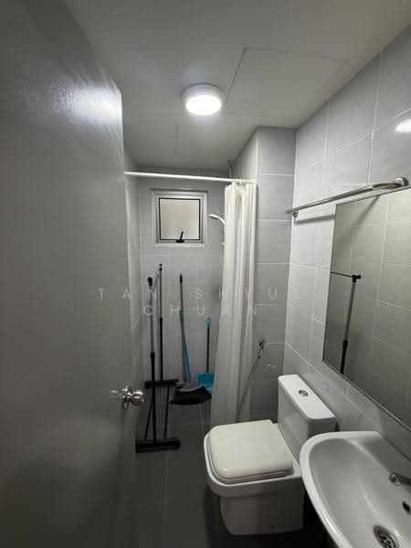 Condominium for Rent at The Edge Residence - Tan Shyue Chuan - Bathroom - PropertyGuru.com.my