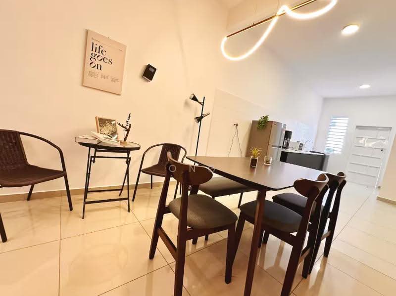 Rumah Teres untuk Dijual di Bandar Sri Sendayan (Negeri Sembilan) - Ong Jia Hui - Dining Room - PropertyGuru.com.my